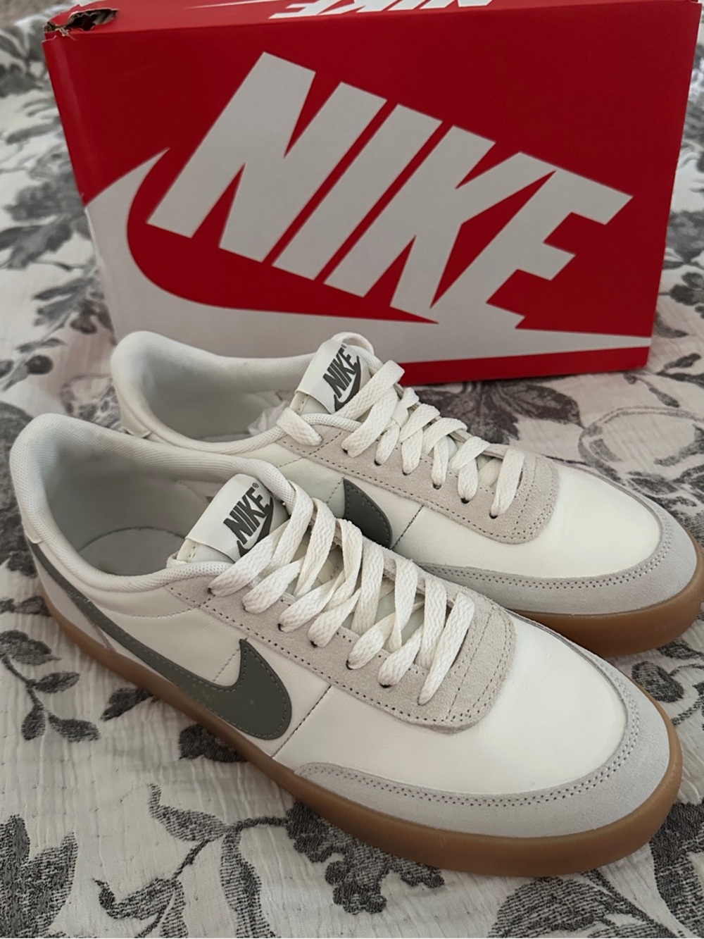 NWT Nike Women’s Killshot 2 Low-Top Sneakers